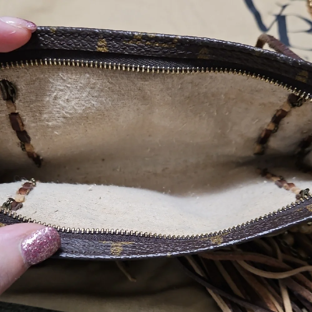Vintage Boho Bags Louis Vuitton Brown and Tan Fringe Clutch - Picture 7 of 9